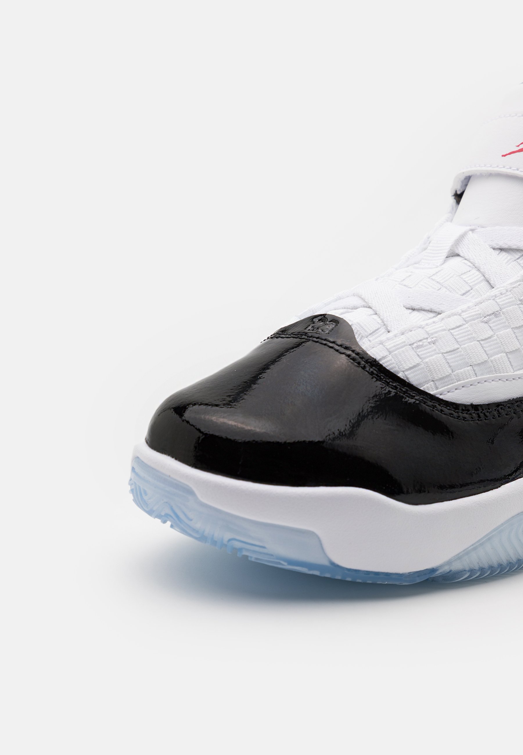 Jordan MAX AURA 2 UNISEX - Zapatillas de baloncesto - white/gym  red/black/negro - Zalando.es
