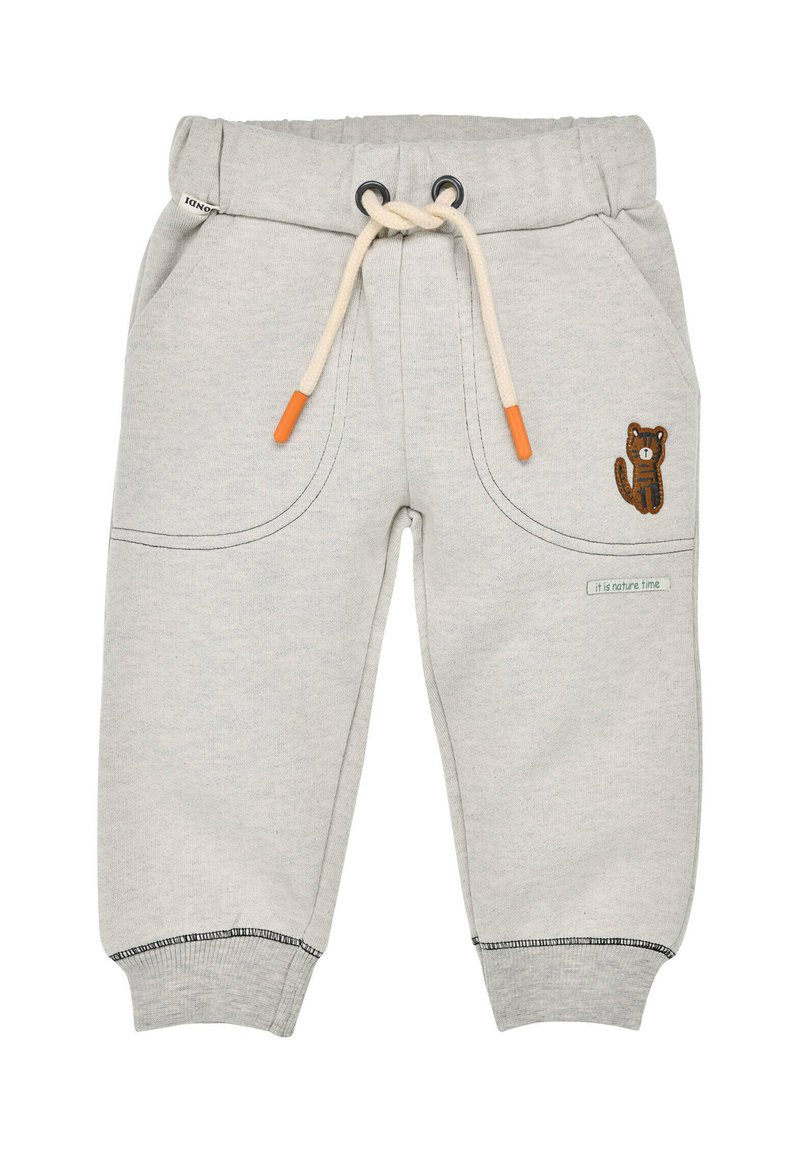 Hellgraue Jogginghosen mit elastischem Bund, Kordelzug und orangefarbenen Spitzen. Sie verfügen über seitliche Taschen und ein gesticktes Bärenmotiv auf dem Oberschenkel.