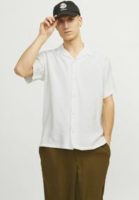 Jack & Jones HAWAII - Camisa - cloud dancer