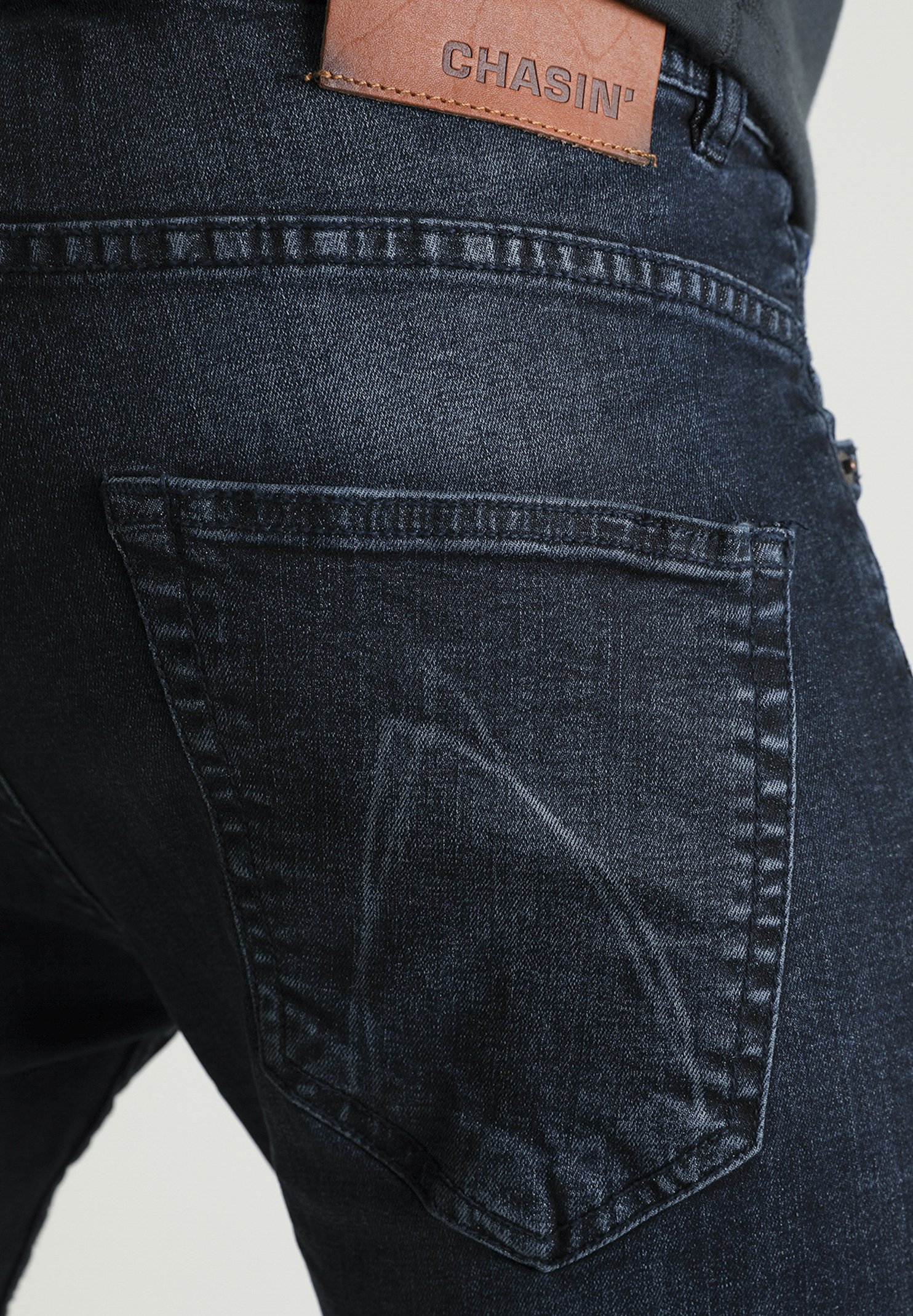 chasin crown regular slim