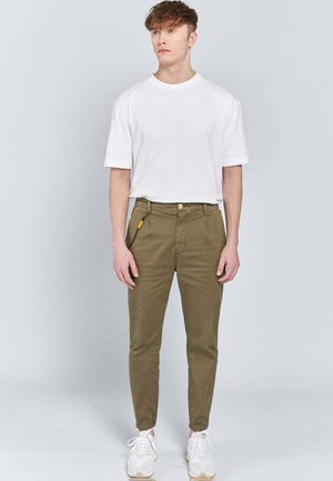HAFEN I COOL - Chinos - olive