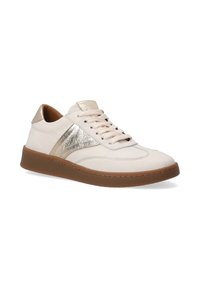 Weiße Leder-Sneaker mit einem metallisch goldenen Akzent an der Seite, runder Zehenpartie, Schnürdesign und einer braunen strukturierten Gummisohle.