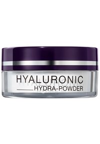 Hyaluronic Hydra-Powder in un barattolo di vetro trasparente con un coperchio viola, decorato con dettagli argento. Il testo sul barattolo è di colore nero.