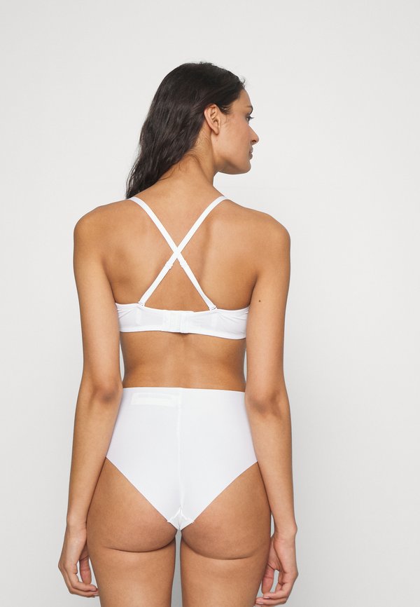 MICHELLE - Balconette bra2