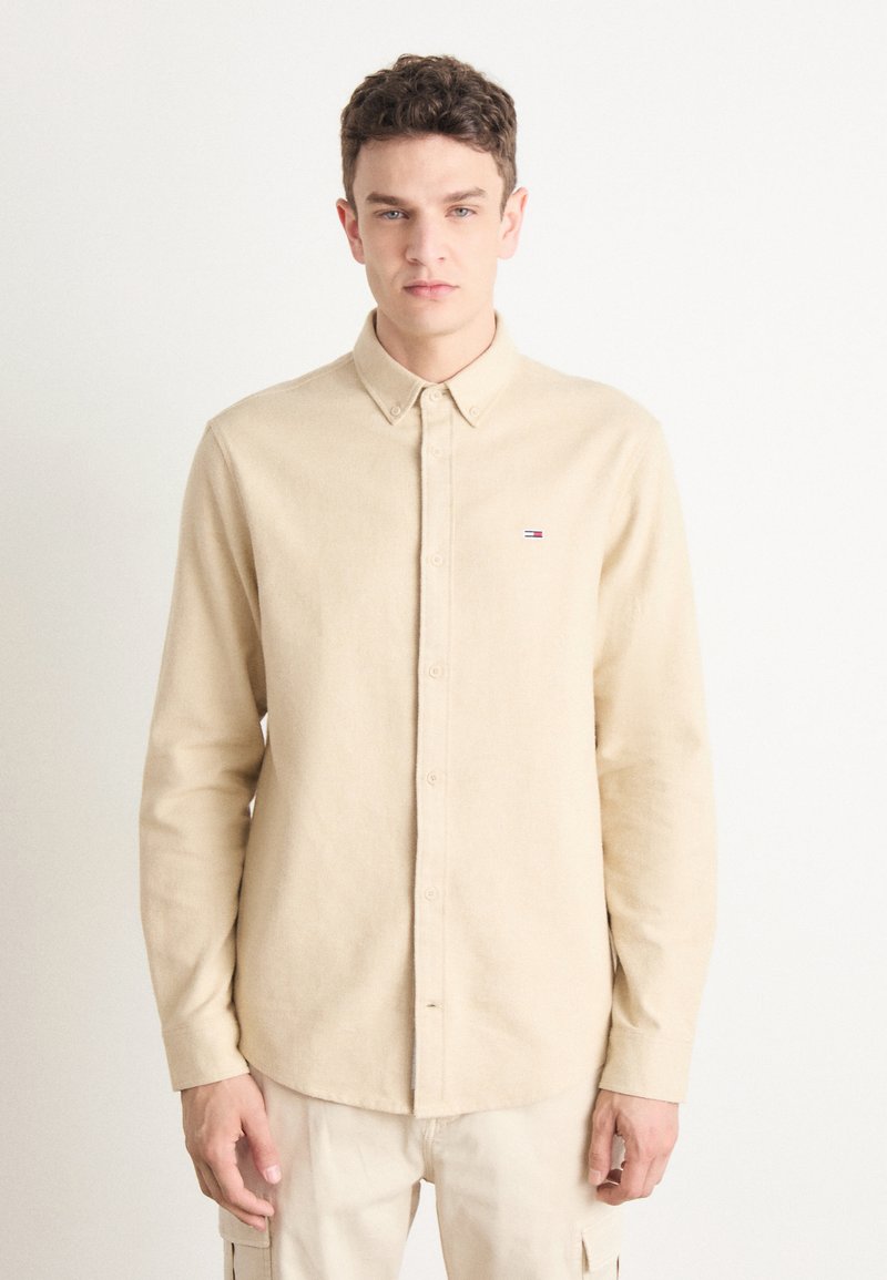 Tommy Jeans SHIRT - Shirt - newsprint
