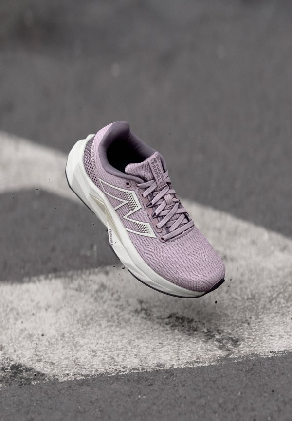 FUELCELL PROPEL V5 - Road running shoes - twilight haze