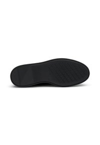 Suela de zapato de goma negra con un patrón texturizado. Presenta una zona del arco ligeramente elevada y un borde suave. Sin detalles de marca visibles.