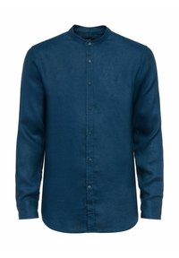 Koszula zapinana na guziki z ciemnoniebieskiego lnu, z kołnierzykiem typu band, długimi rękawami i małym haftowanym logo na piersi. Gładka tekstura.