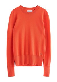 Rød-orange strikket sweater med lange ærmer, rund hals, ribbede manchetter og kant. Har et lille logo detalje nær kanten.