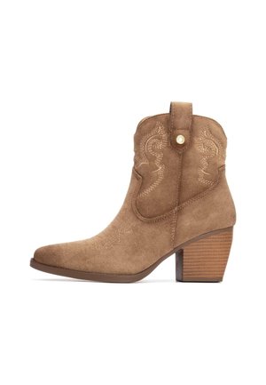 Botines camperos - beige