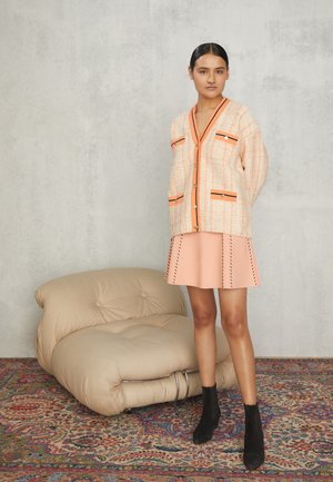 CARDICOAT DROIT - Krátký kabát - ecru/orange