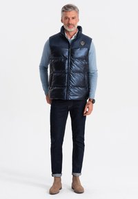 Ombre SLEEVELESS QUILTED - Weste - navy blue