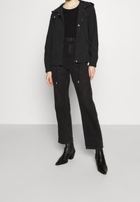 JDY Tunn jacka - black