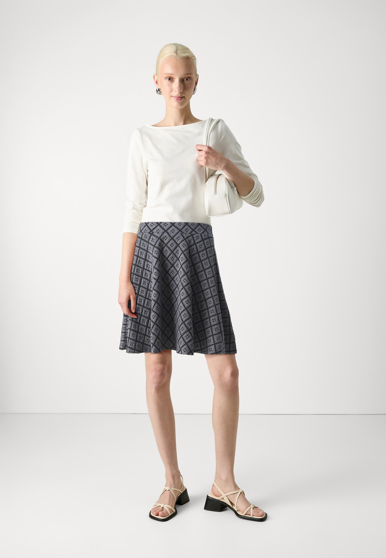 ONLPAMPA SKATER SKIRT