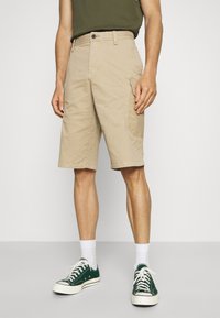 s.Oliver BERMUDA - Calções - beige