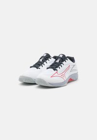 Mizuno THUNDER BLADE Z - Zapatillas de voleibol - white/salsa/black