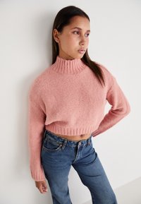 Aware VMMARS HIGH NECK CROPPED - Pulover - desert sand