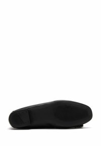 Derimod Ballerine - black