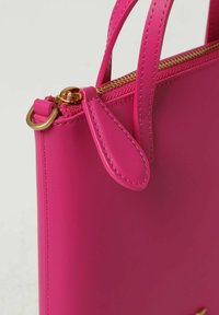 Pinko Rankinė - fucsia