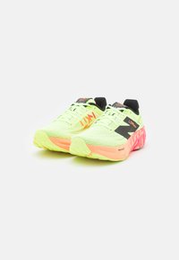 New Balance FRESH FOAM X 1080 V13 - Utcai futócipők - dolce
