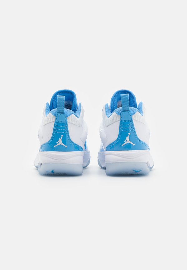 JORDAN STAY LOYAL 3 UNISEX – Basketballschuh