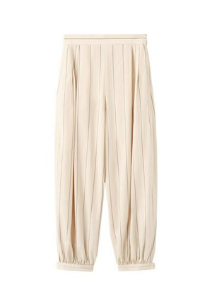 Pantalon ample couleur crème avec fines rayures verticales noires, poignets élastiqués et boutonnés, et une taille haute.