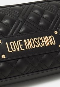 Love Moschino Rokassoma - nero