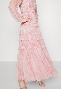 Needle & Thread Robe de cocktail - pink