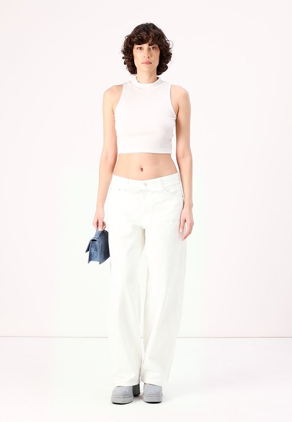 ONLGIANNA STRAIGHT - Relaxed fit jeans2