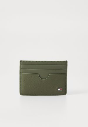 FLAG CC HOLDER - Wallet - battle green