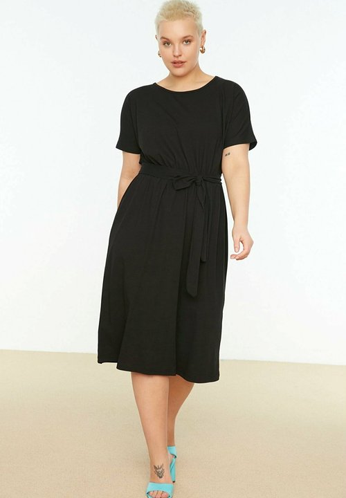 Robes Grandes tailles en ligne | ?? commander sur Zalando