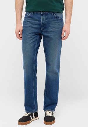Mustang, TRAMPER STRAIGHT - Jeans Straight Leg - blau mittel
