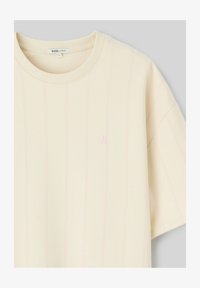 Non sélectionné, rose