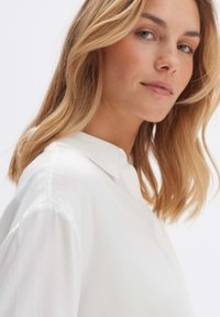 OPUS FELPINA - Button-down blouse - milk