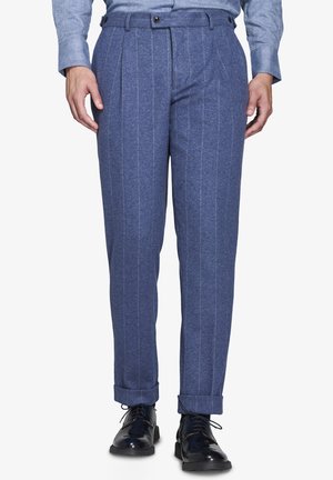 Chino - light blue pinstripe