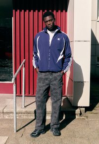 adidas Originals ARCHIVE - Training jacket - blue/white