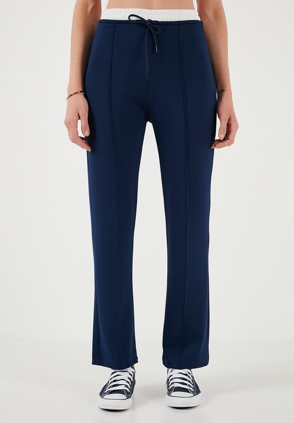 SLIM FIT - Jogginghose