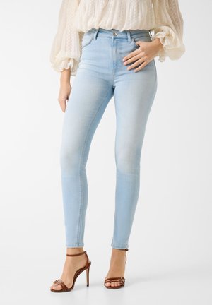 Guess 1981 SKINNY JEANS - Jeans Skinny - hellblau