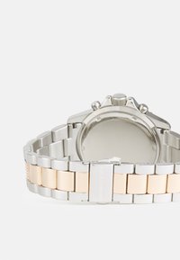 Michael Kors EVEREST - Chronograph watch - bicolor