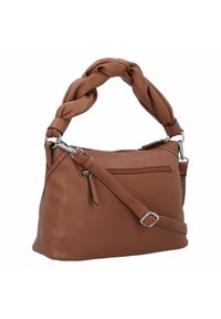 Braune Lederhandtasche mit geflochtenem Griff, strukturierter Oberfläche, verstellbarem Gurt und Reißverschlusstaschen auf der Vorder- und der Seite.
