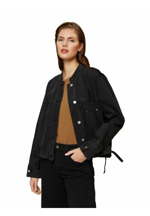 Giacca Imbottita Lee Rider Puffer Jacket: Caldo E Stile Per L'inverno! - 3