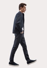Autograph JAPANESE SELVEDGE STRETCH  - Jeans a sigaretta - dark indigo