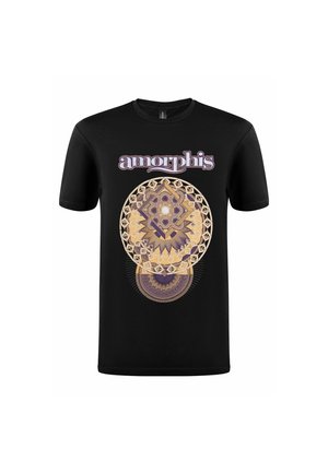 Maglietta nera con motivi geometrici circolari viola e beige, con la parola "amorphis" in carattere viola stilizzato sopra il design.