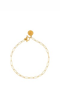 Bracciale in oro con anelli ovali allungati, un ciondolo rotondo e chiusura a moschettone. Texture liscia con una finitura lucida.