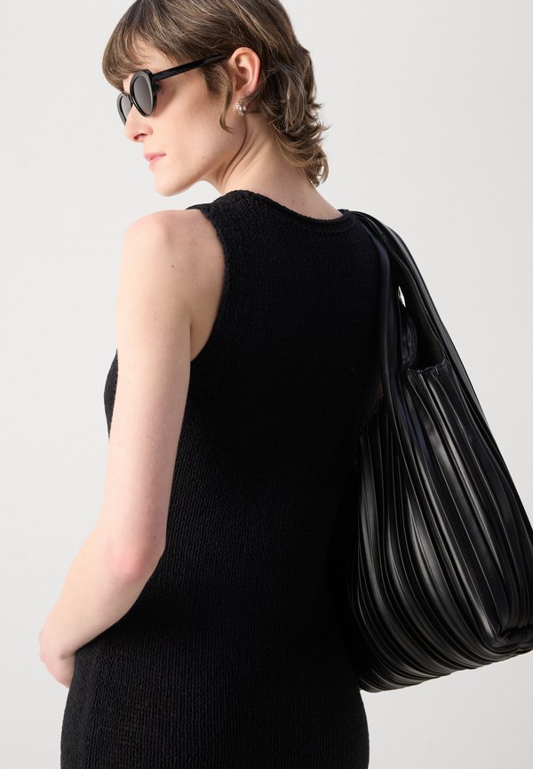 DRESS SLEEVELESS ROUND NECK - Jumper dress4