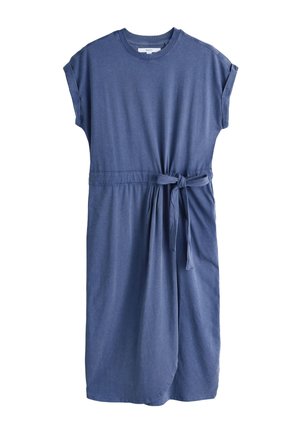 Blaues Midi-Kleid mit kurzen Ärmeln, seitlichem Schlitz, rundem Ausschnitt und Taillengürtel.