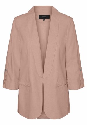 Blazer de color rosa claro con un corte ajustado, frente abierto y mangas hasta tres cuartos. Presenta bolsillos laterales y detalles de botones en las mangas.