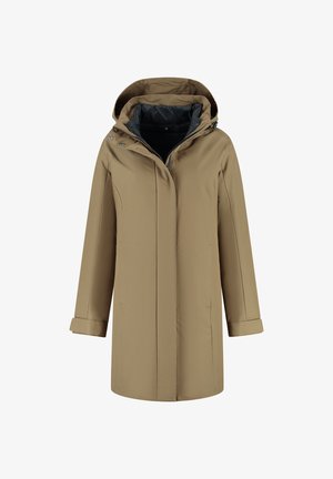 Halflange tan kleurige hooded jas met rits en drukknoopsluiting aan de voorkant, lange mouwen en zwarte voering die zichtbaar is bij de kraag.