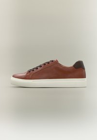 Non sélectionné, cognac