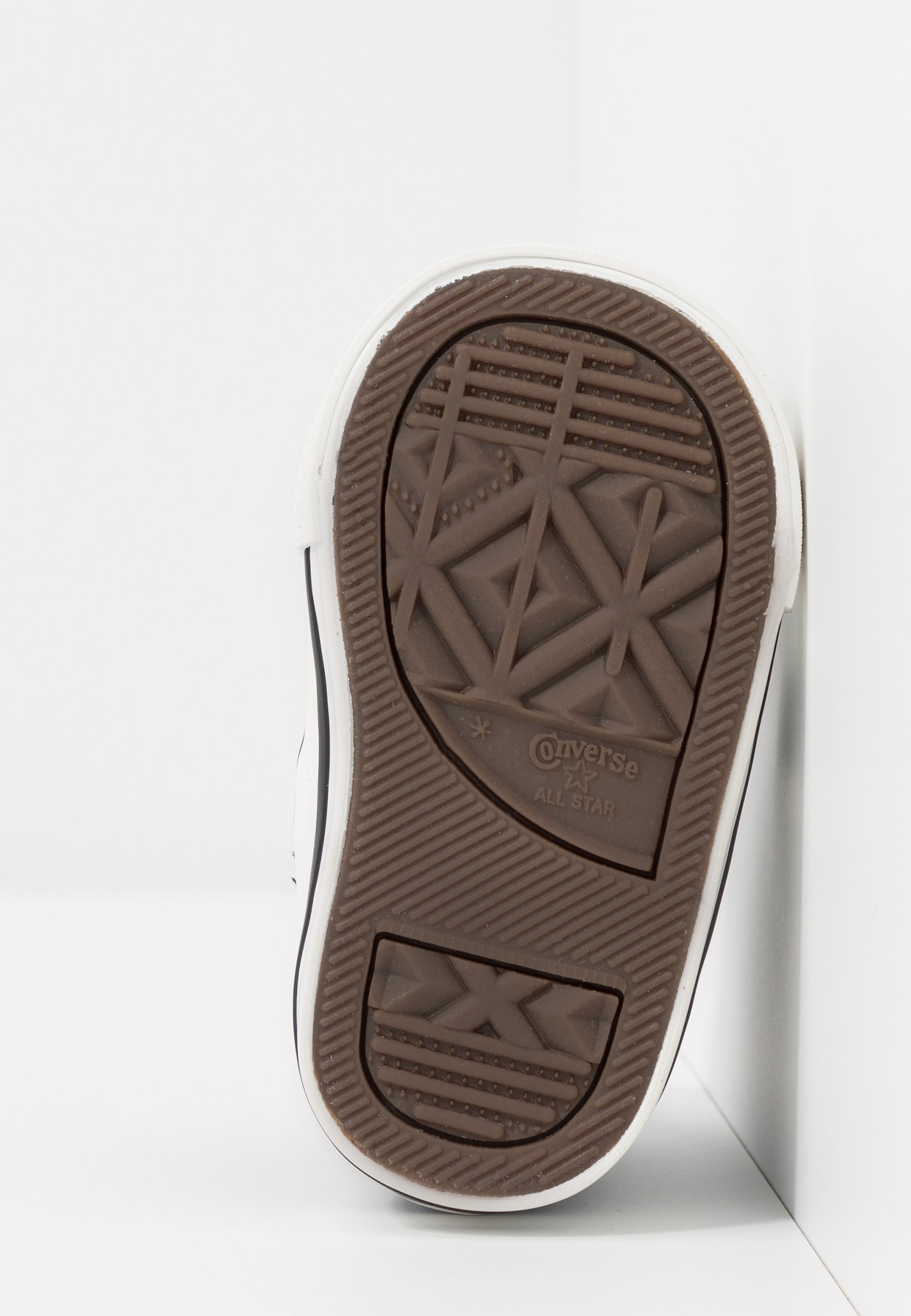 converse star player asteroid mid